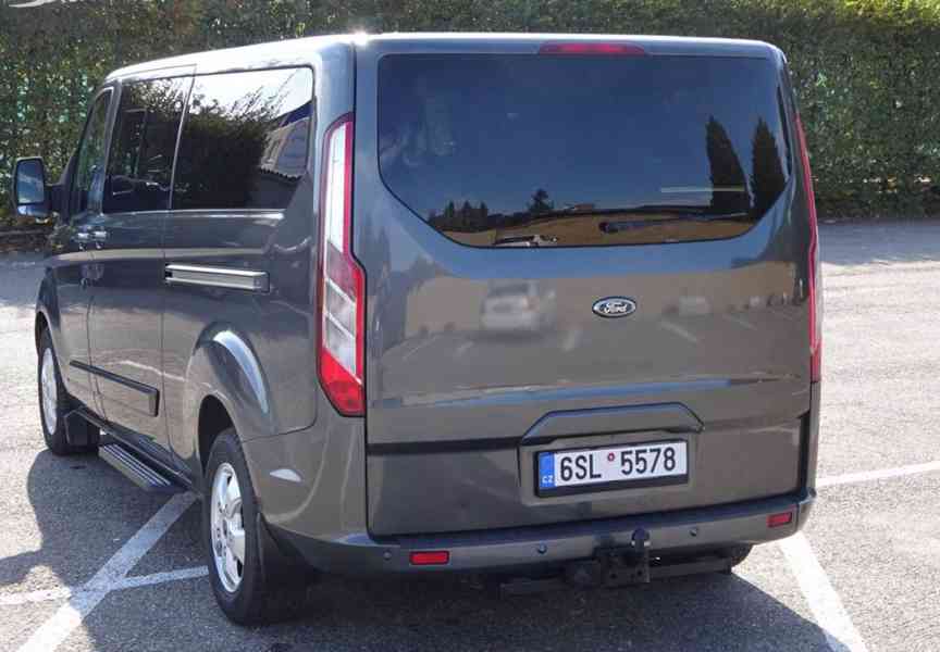 Ford Tourneo Custom 2.0 TDCI (93 KW) TITANIUM ČR - foto 4