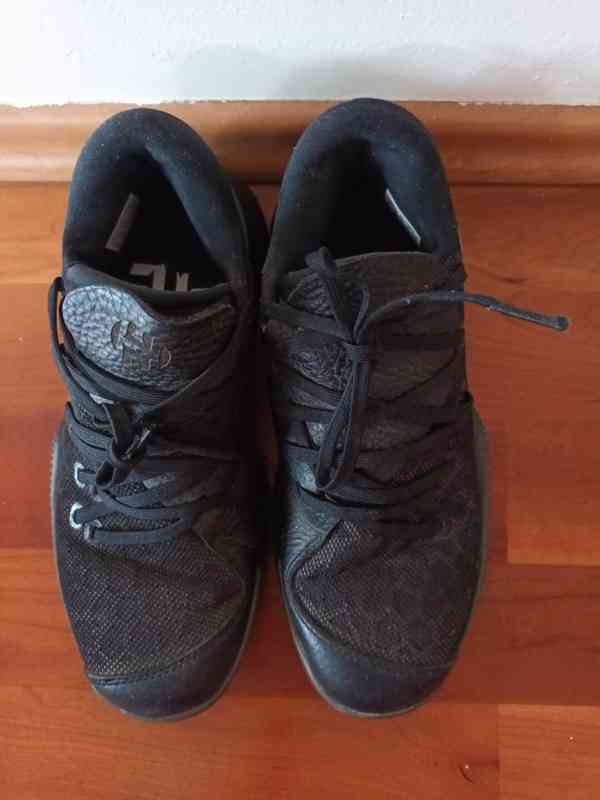 Adidas Harden B/E J basketbal vel. 37 1/3 (PC: 2800 Kč) - foto 2