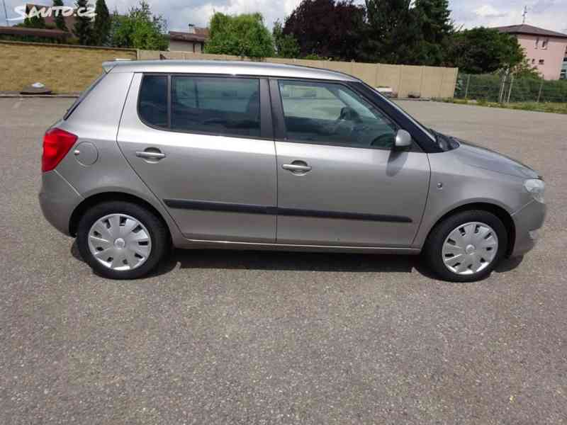 Škoda Fabia 1.2 TSI r.v.2010 (63 kw) stk 10/2026 - foto 3