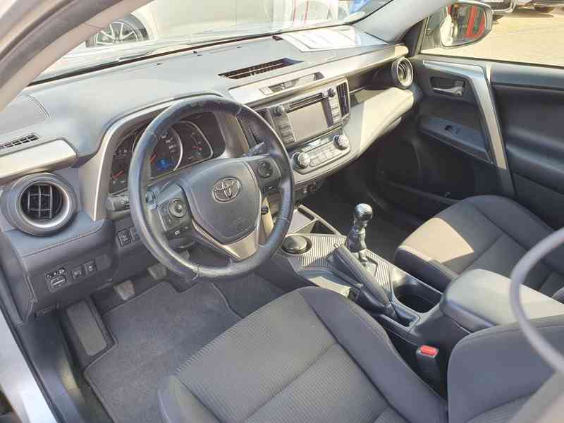 Toyota RAV 4 2.0i 4x4 Start Edition benzín 111kw - foto 7