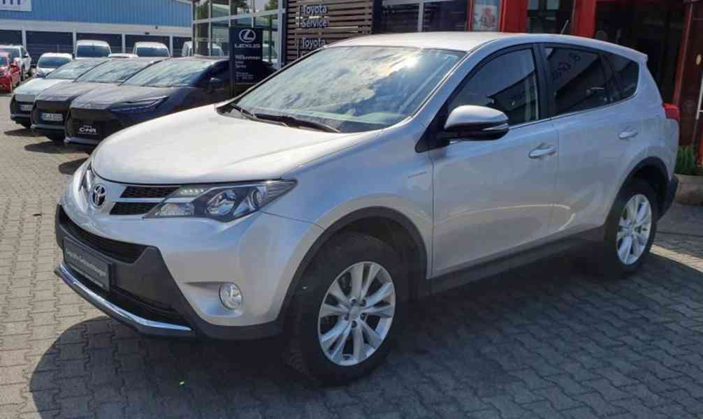 Toyota RAV 4 2.0i 4x4 Start Edition benzín 111kw - foto 11