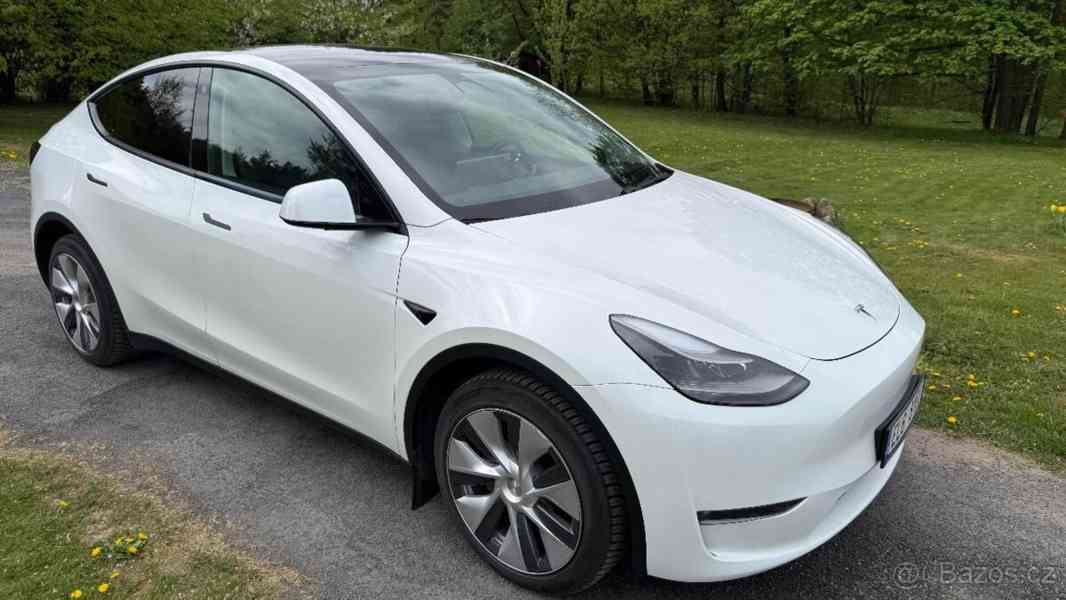 Tesla Model Y 0,0   LR AWD | 1/2023 | tažné - foto 1