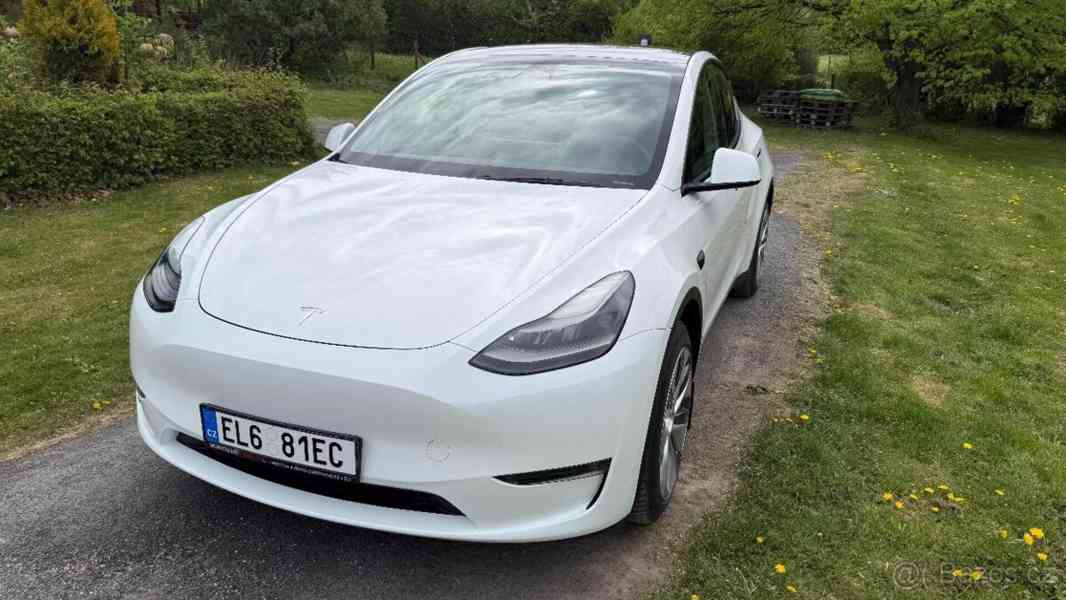 Tesla Model Y 0,0   LR AWD | 1/2023 | tažné - foto 2