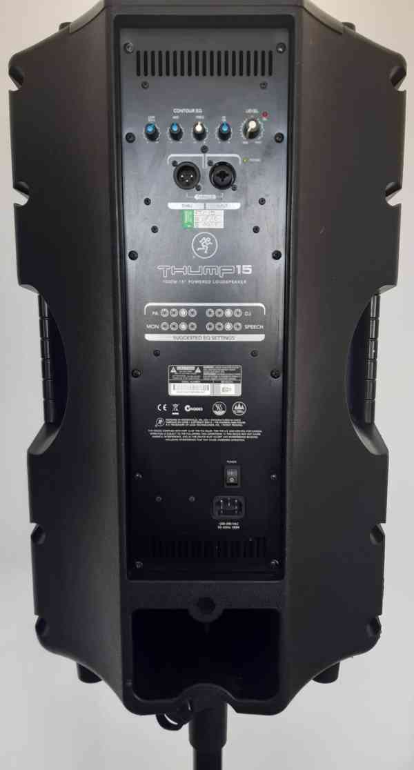 2 ks. Akt. Reprobeden Mackie Thump 15 (1300 W) + 2 stojany - foto 2