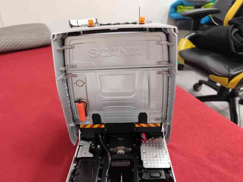 Tamiya RC Scania 770S 6x4 Silver 1/14 - komplet s přísl. - foto 5