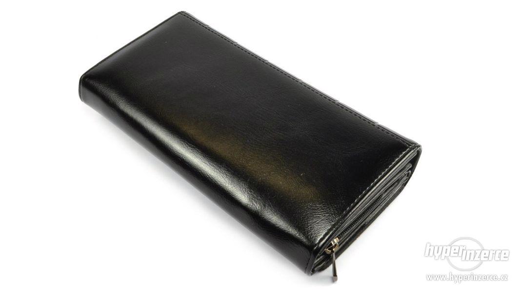 Černá kožená dámská peněženka - foto 4