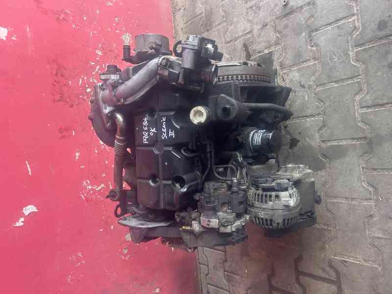 Motor 1,9 DCI F9Q Renault Trafic Master Kompletní - foto 1