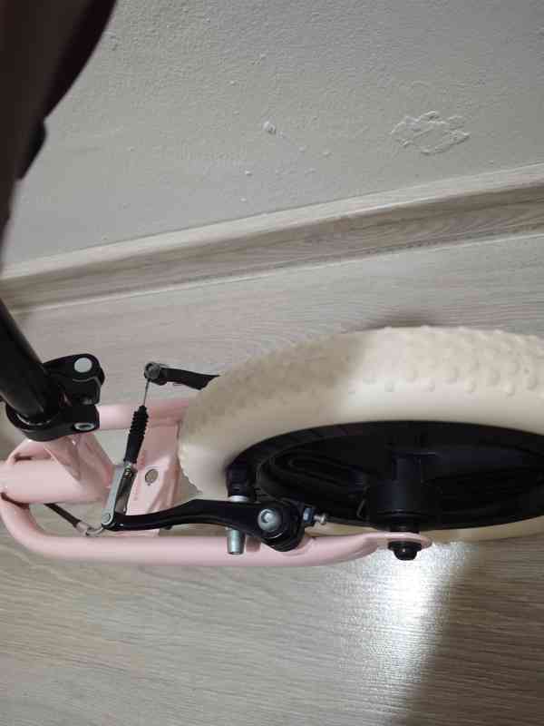 Dětské odrážedlo 10" - foto 5