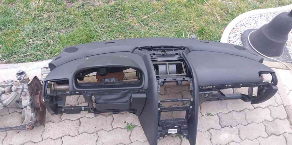 Náhradní díly na Peugeot 407 1.6 HDI 80kW,rád poradím,namont - foto 12