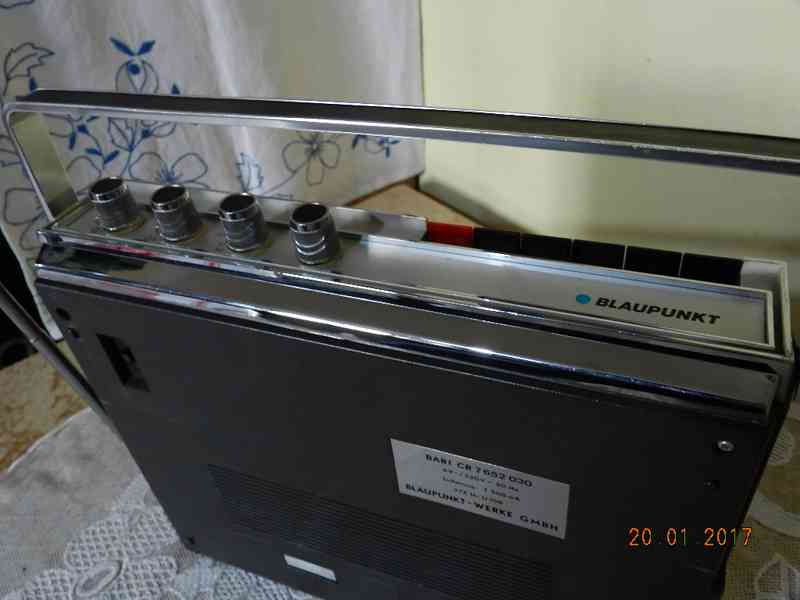 Rádio Blaupunkt Bari CR 7 652 030 - 1972-1974 - foto 7