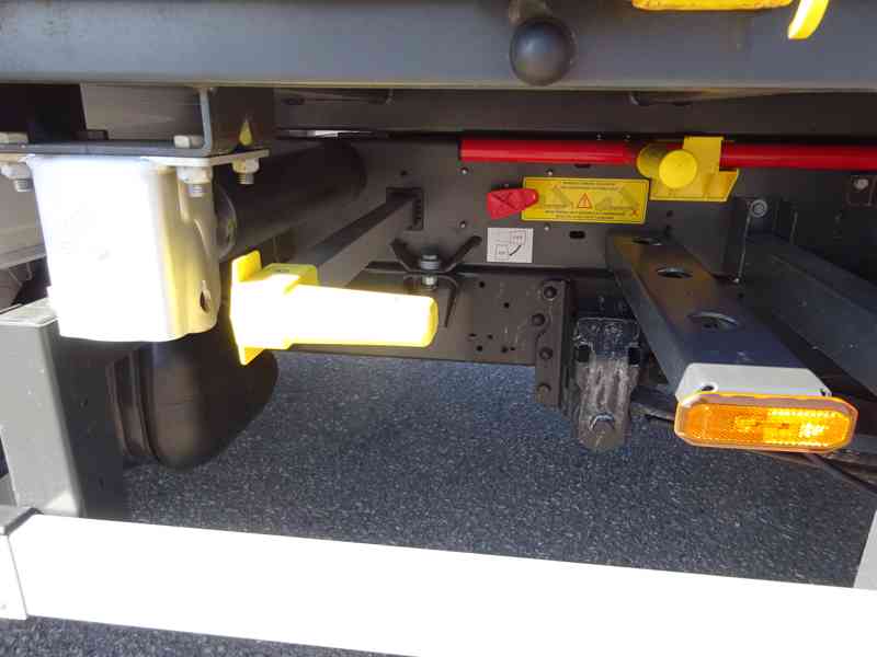 Iveco Daily 35 SI sklápěč r.v.2021 Provoz2024 (DPH) 7 Míst - foto 15