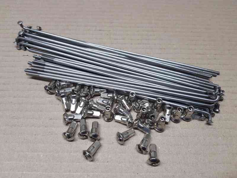 Jawa 50 pionýr 550 / pařez ráfek 1,50 x 16 - foto 3