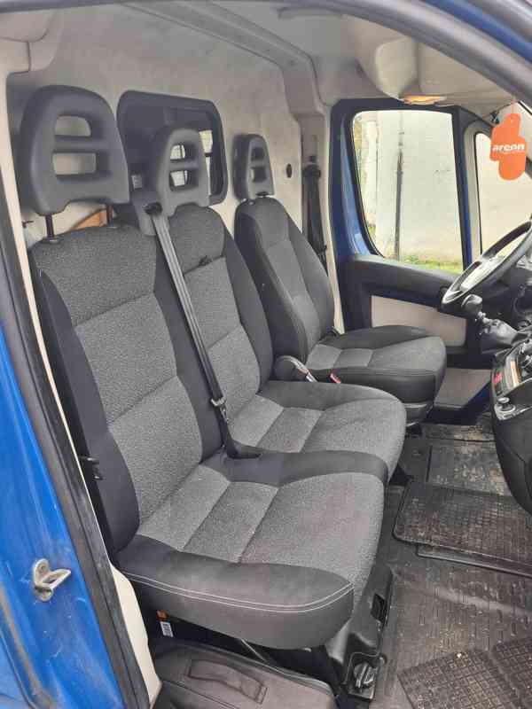 dodávka Fiat Ducato r.v. 2018 - foto 9