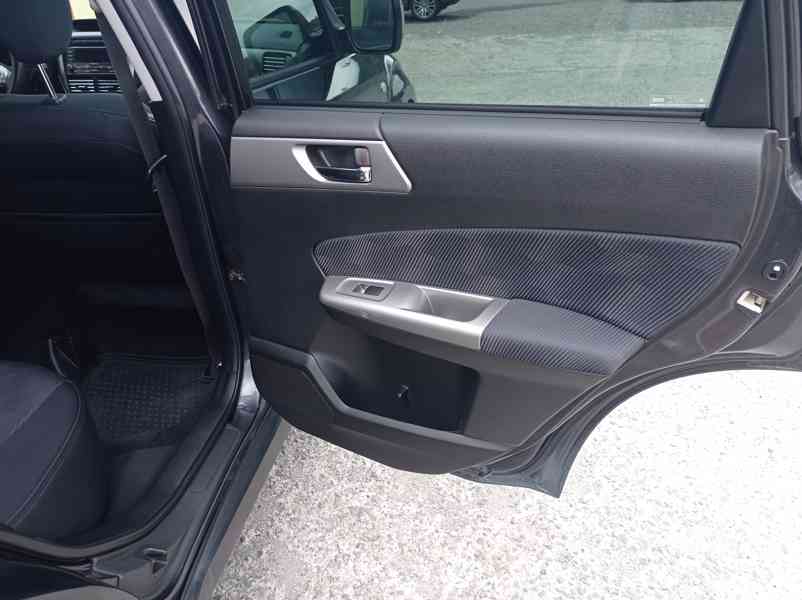 Subaru Forester 2.5i-VRX 169kW/4x4/Výhřev/Tažné/ČR - foto 20