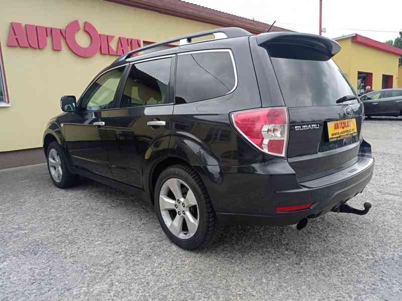 Subaru Forester 2.5i-VRX 169kW/4x4/Výhřev/Tažné/ČR - foto 5