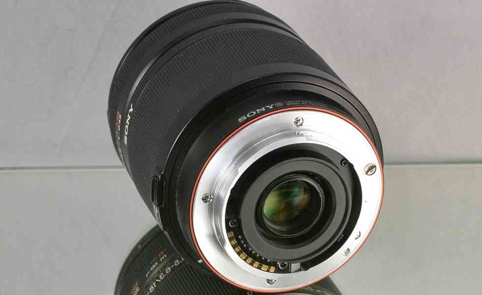 Sony DT 18-250mm 3.5-6.3 *APS-C 13,9x*A-mount* - foto 4
