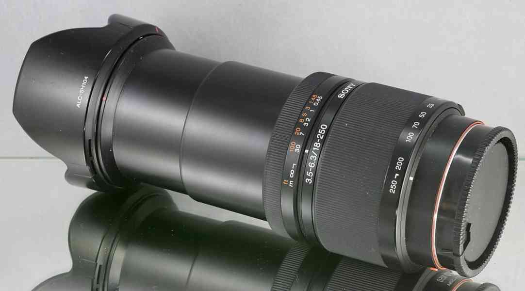 Sony DT 18-250mm 3.5-6.3 *APS-C 13,9x*A-mount* - foto 7