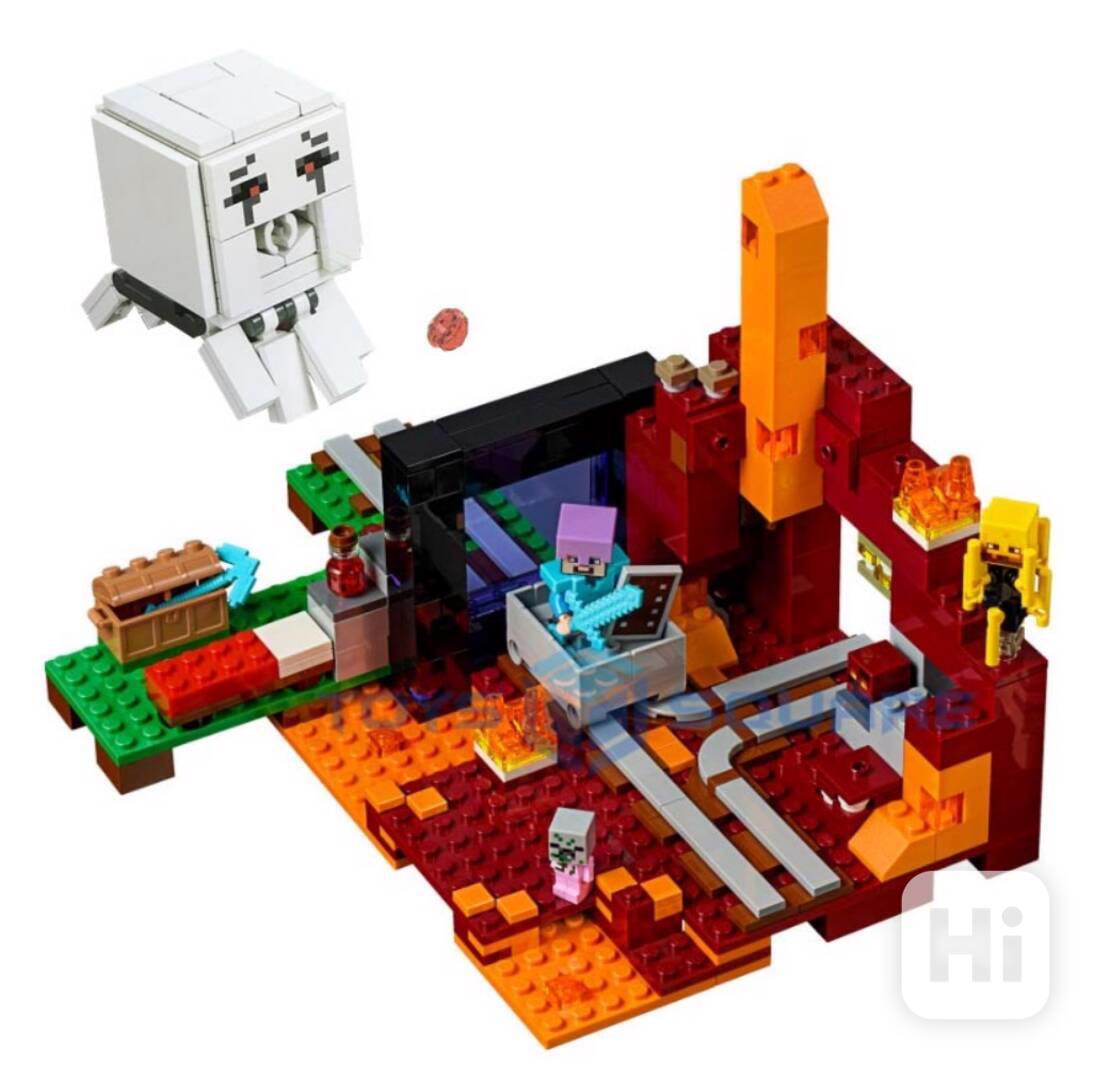 Minecraft stavebnice Podzemní pevnost - 476 dílků - foto 1
