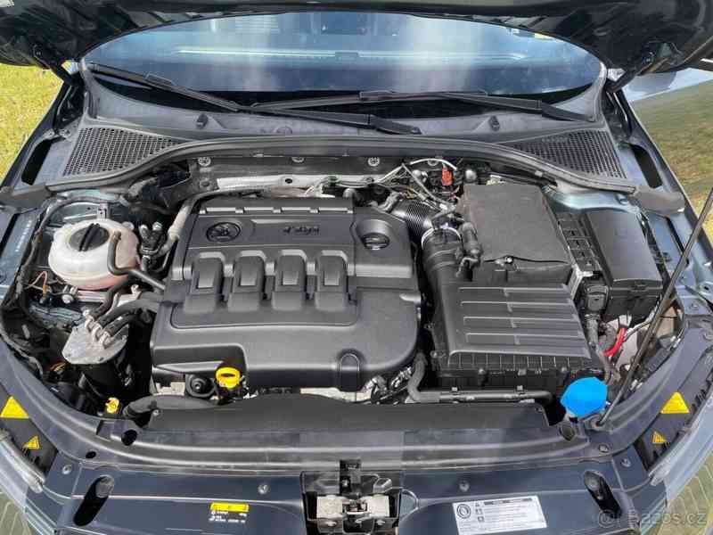 Škoda Octavia 2,0   3 RS Combi TDI 135 kW - foto 11