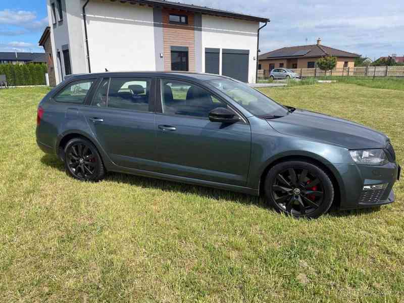 Škoda Octavia 2,0   3 RS Combi TDI 135 kW - foto 4