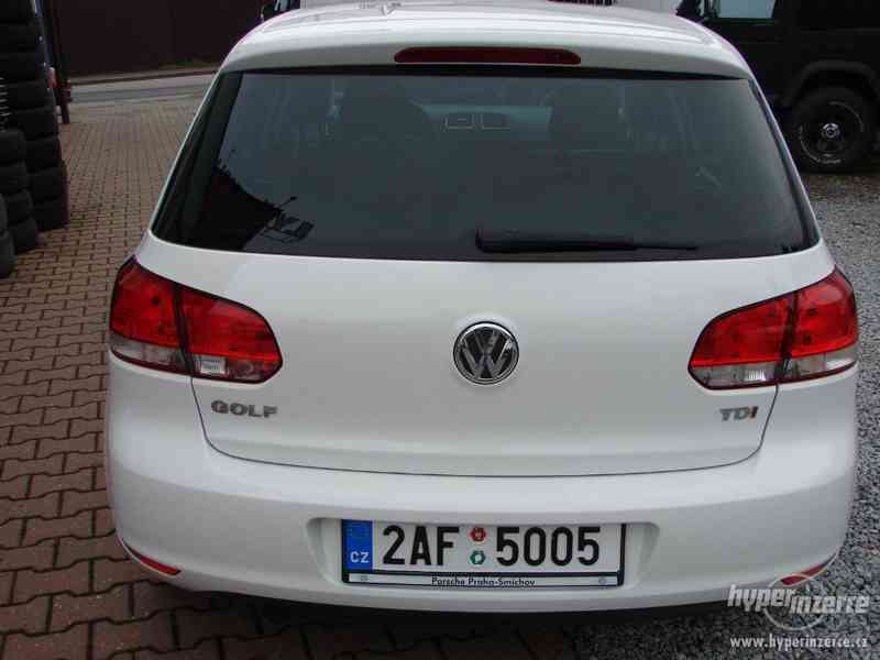 VW Golf 1,6 TDi (r.v.-2011,serviska)1.Majitel - foto 4