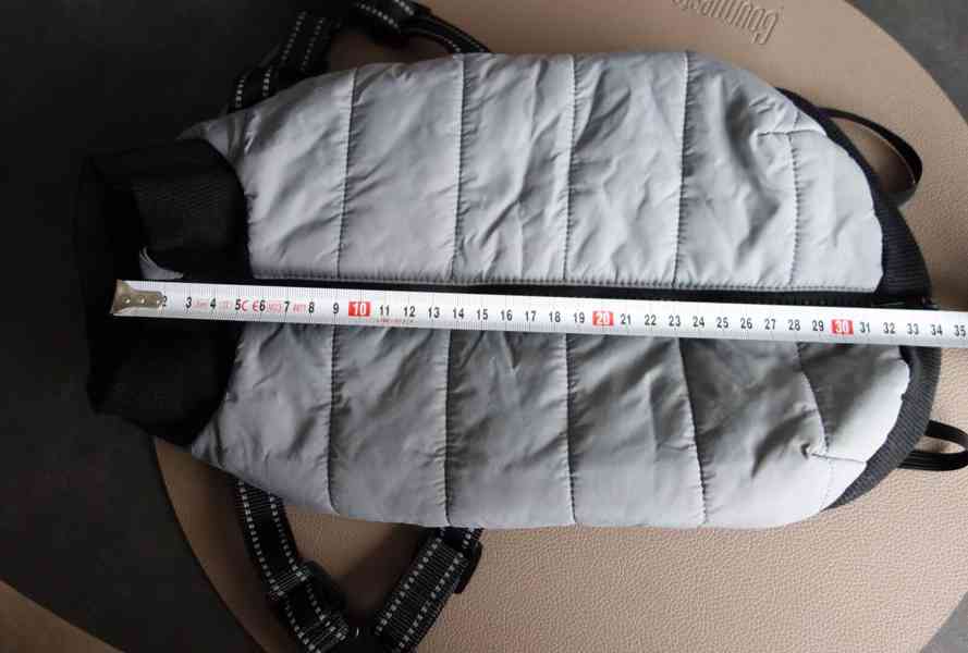 Obleček pro psa- Bunda s postrojem šedá S: 33 cm - foto 5