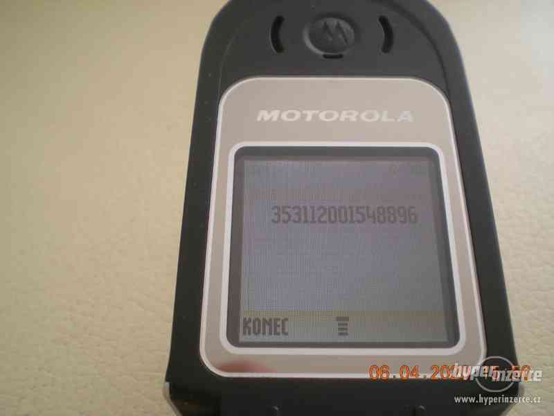 Motorola V180 - funkční véčkový telefon - foto 15