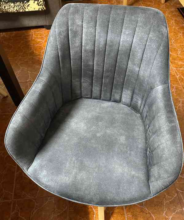 Stůl + 4 židle - foto 3