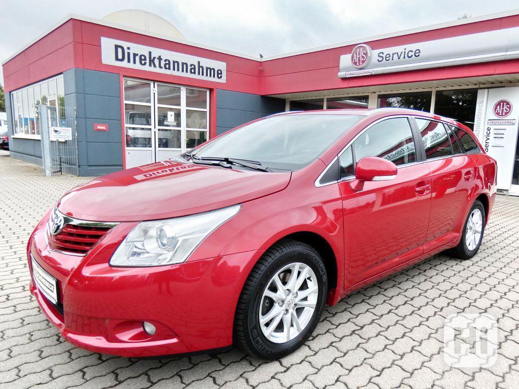 Toyota Avensis 1.8i Kombi Edition benzín 108kw - foto 1