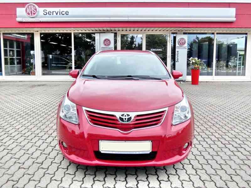 Toyota Avensis 1.8i Kombi Edition benzín 108kw - foto 4