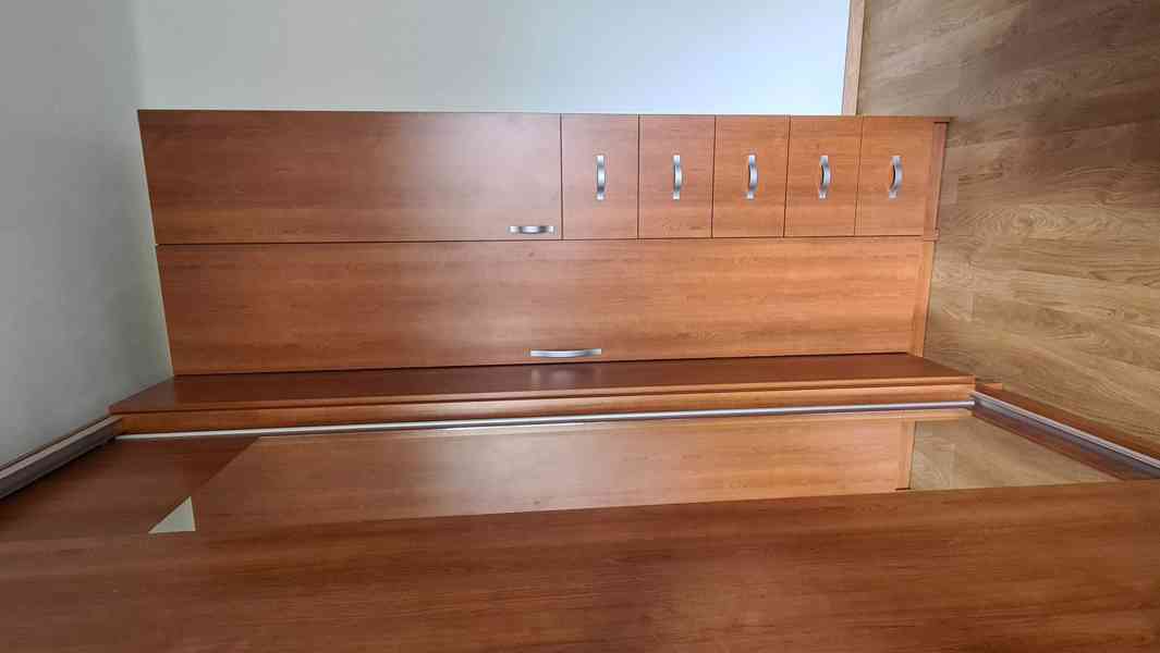 Kvalitní rohová šatní skříň 260 cm se zrcadlem LED osvětlení - foto 3