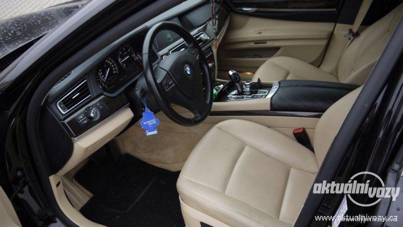 BMW Řada 7 3.0, nafta, automat, r.v. 2011, navigace, kůže - foto 2