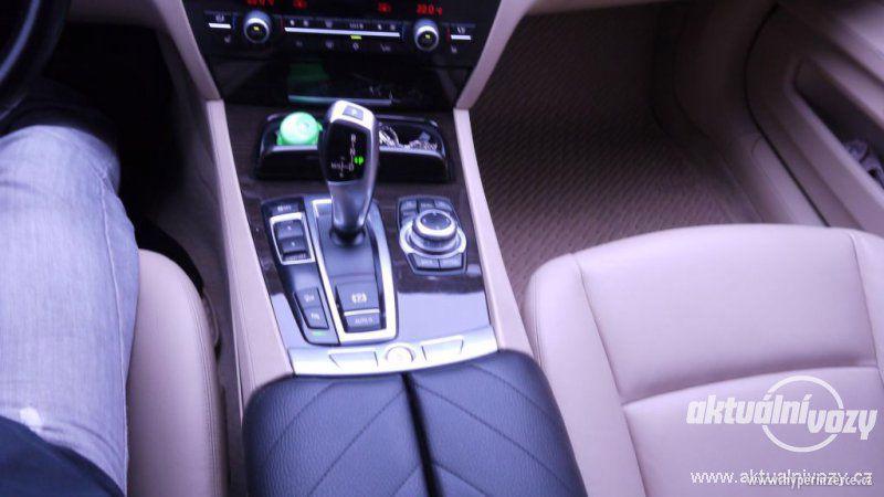 BMW Řada 7 3.0, nafta, automat, r.v. 2011, navigace, kůže - foto 14