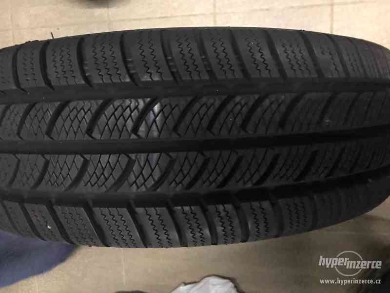 Nové zimní pneumatiky Continental, 205/65 R 16C - foto 5