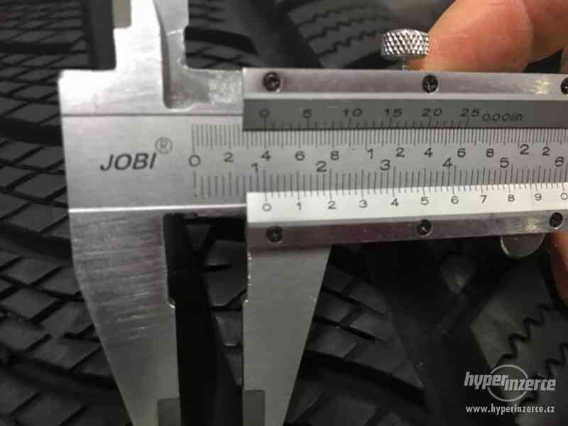 Nové zimní pneumatiky Continental, 205/65 R 16C - foto 10
