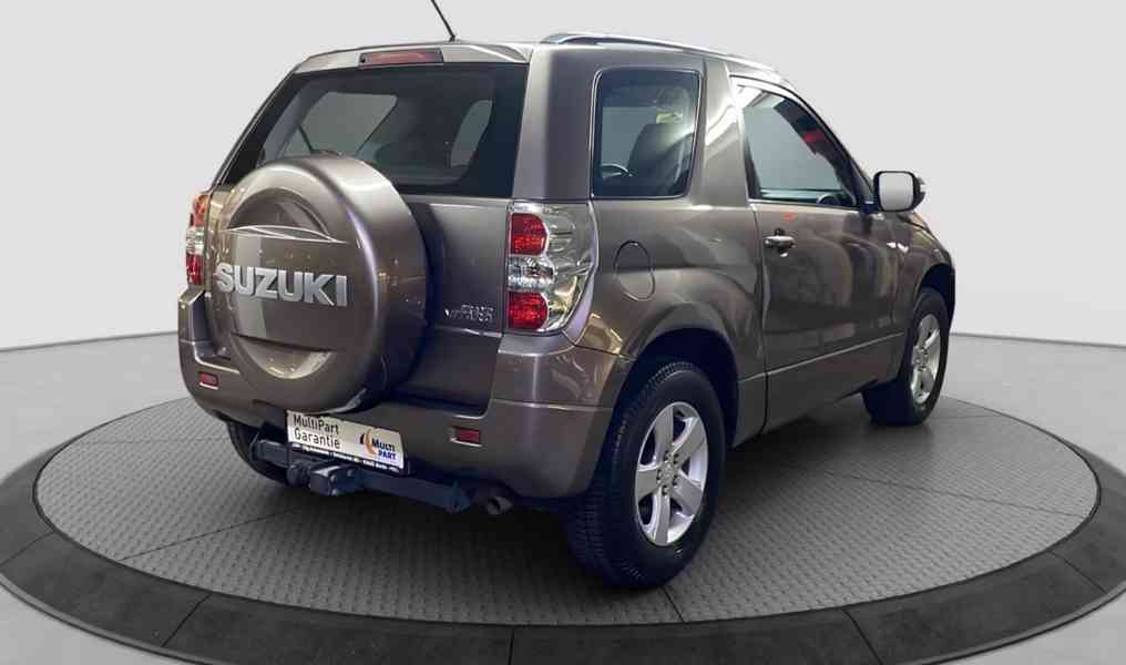 Suzuki Grand Vitara 2.4i Comfort benzín 122kw - foto 5