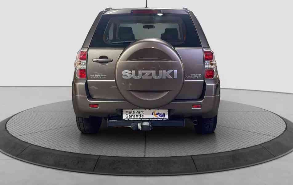 Suzuki Grand Vitara 2.4i Comfort benzín 122kw - foto 20