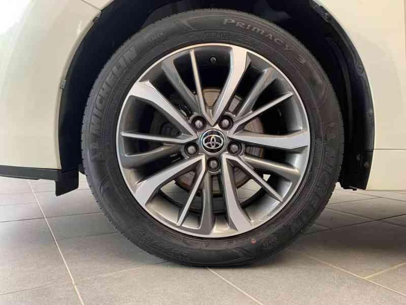 Toyota Verso 1,8i COMFORT benzín 108kw - foto 18