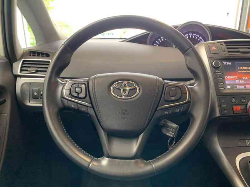 Toyota Verso 1,8i COMFORT benzín 108kw - foto 14