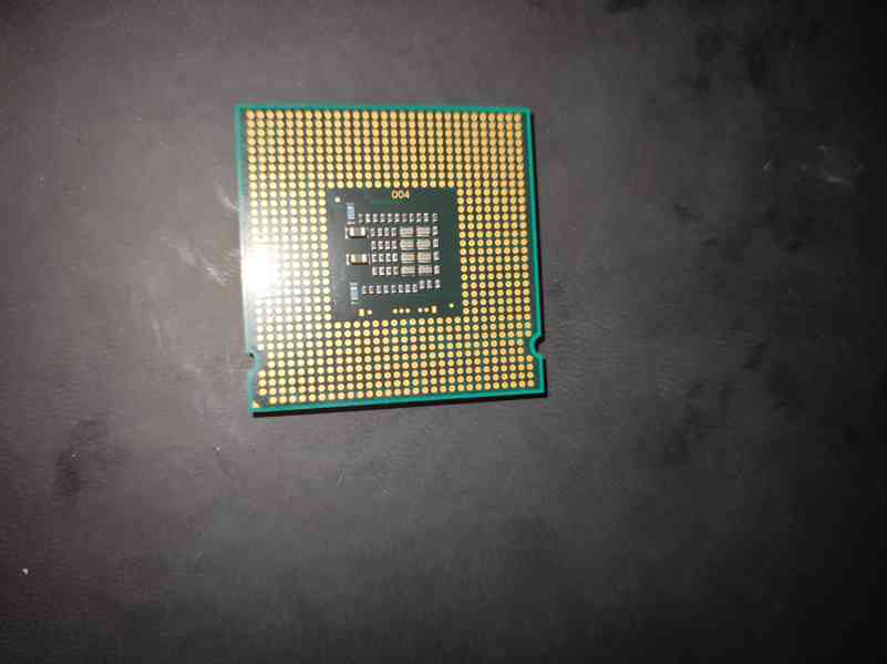 INTEL PENTIUM 3.2Ghz E6700  - foto 2