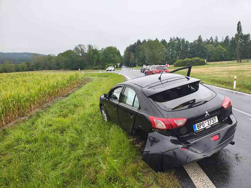 Mitsubishi Lancer 2.0 - foto 1
