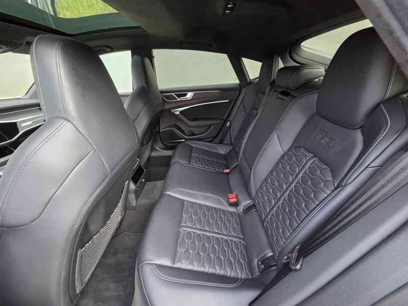 Audi RS7 Sportback 4.0 V8 BITURBO QUATTRO 600PS - foto 14