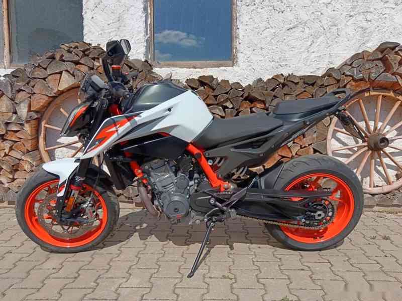 KTM DUKE 890 R - foto 7
