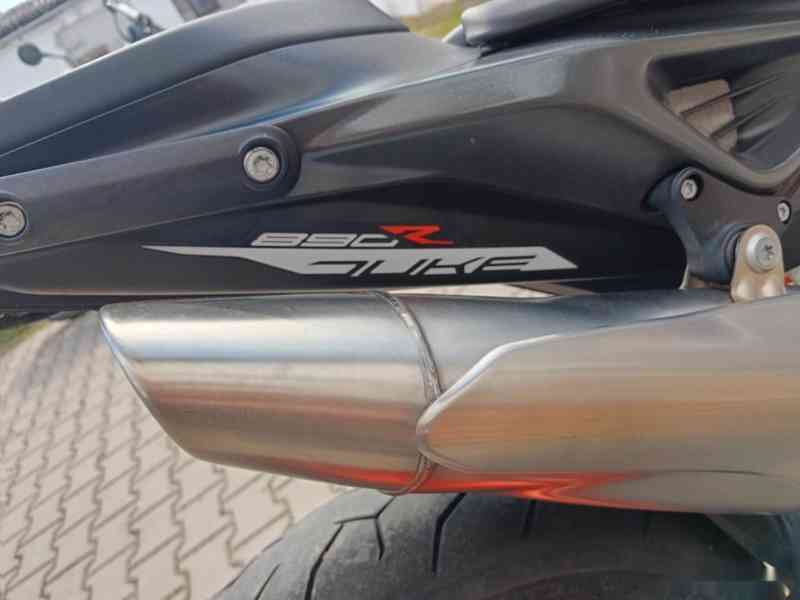 KTM DUKE 890 R - foto 17