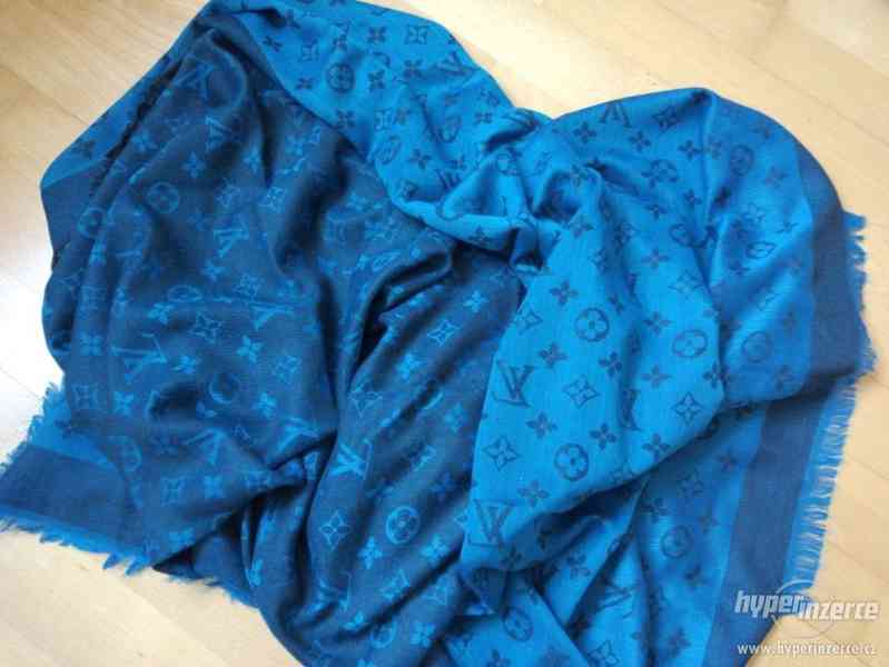 Modrý šátek LV Louis Vuitton - foto 3