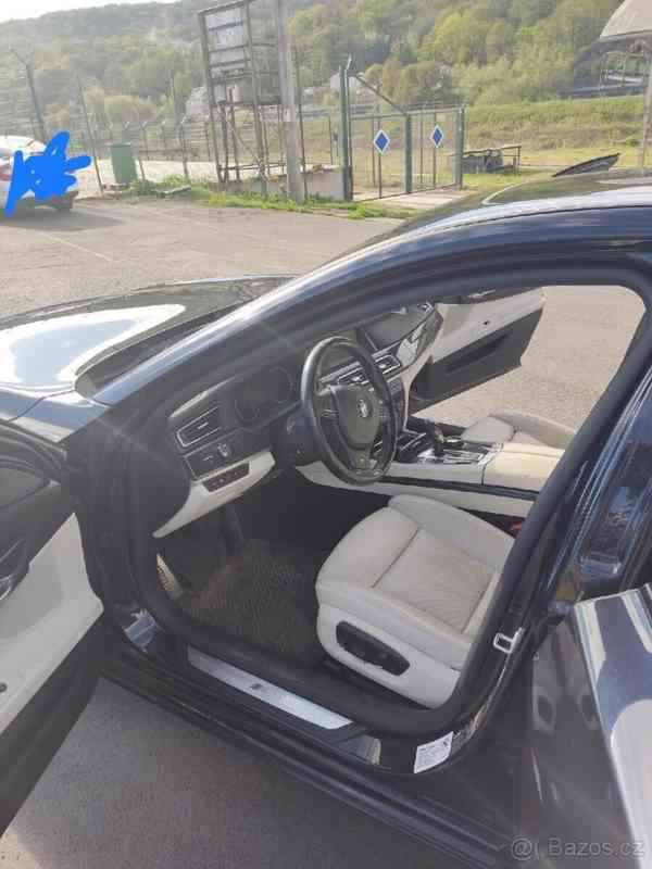 BMW Řada 7 3,0   730d - foto 6
