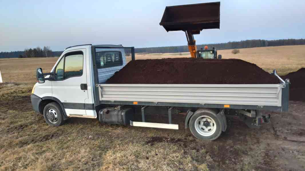 Čistě přírodní certifikovaný Bio kompost uzrálý s dopravou - foto 5