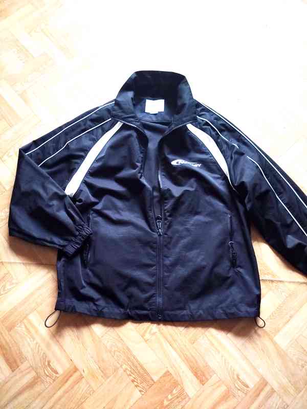 jarní bunda z obchodu House - foto 1