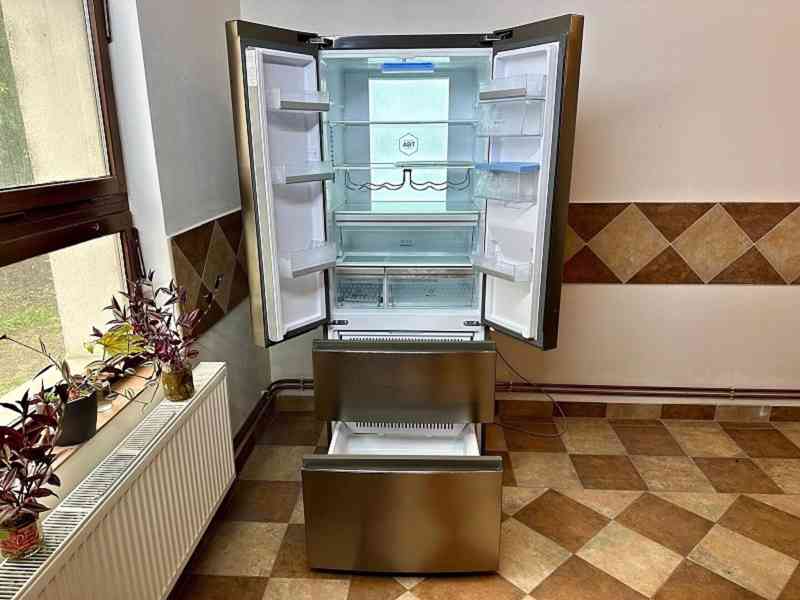  610 Americká lednice HAIER B3FE788CPJW NOFROST BIOFRESH  - foto 2