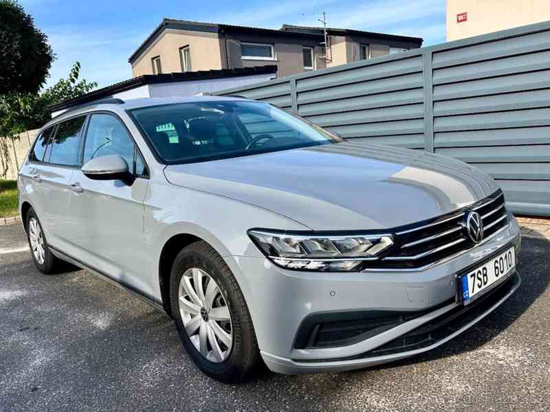 Volkswagen Passat 2,0   TDi 90kW B8 DSG KAMERA NOVÁ ST - foto 1
